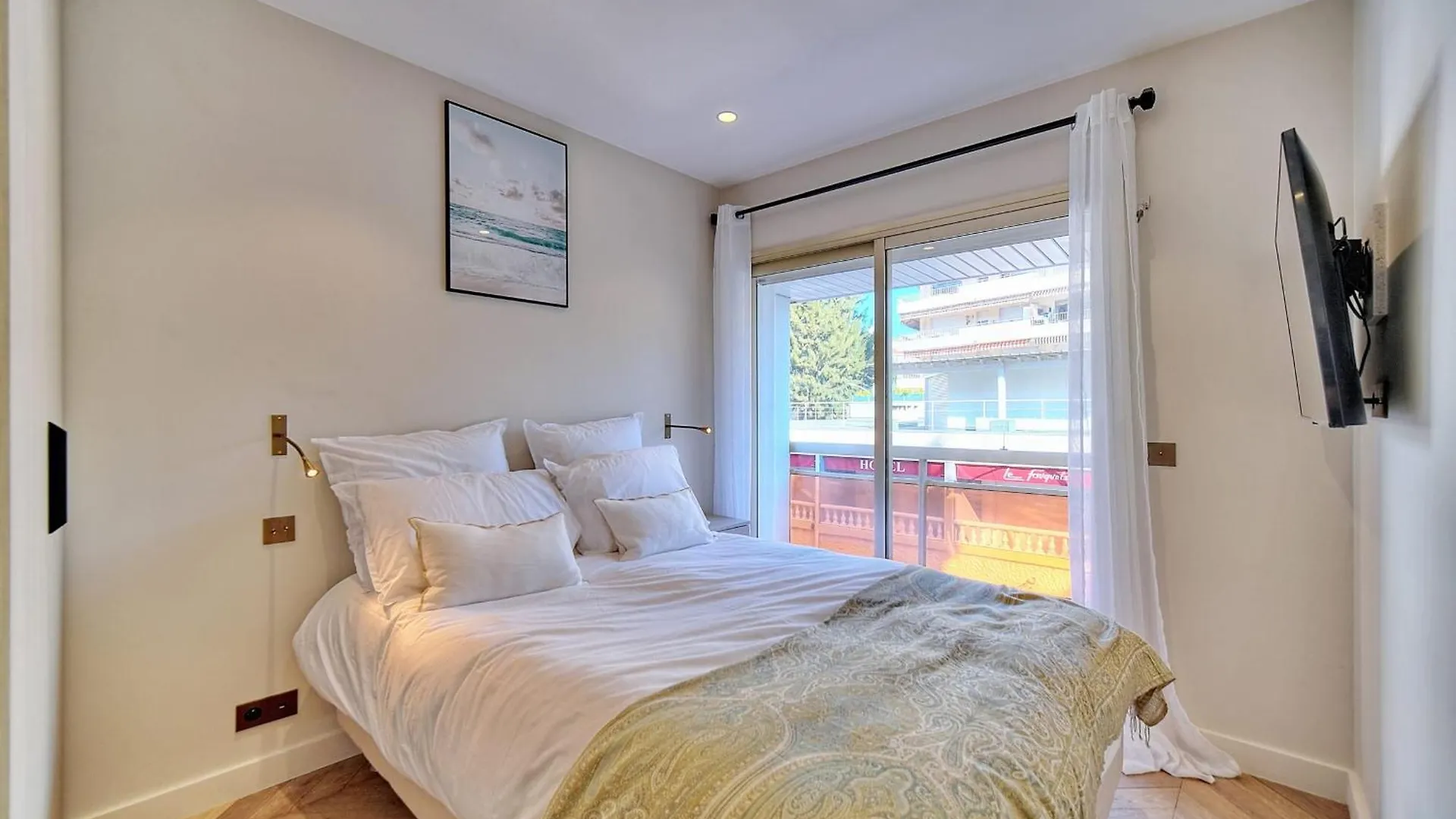 Ref 1442 - Cannes Center - Apartment For Rent Frankrig